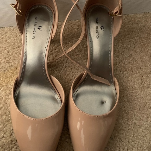 Tan heel - Picture 2 of 2